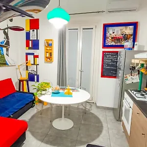  Apartment Mr Square Italien
